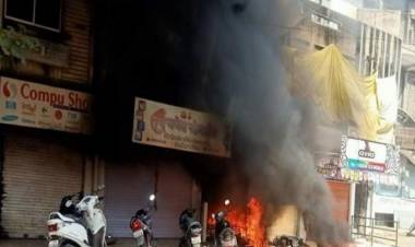 हिंसाचाराचा महाराष्ट्रातील खरा सूत्रधार कोण ?