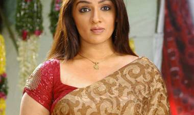 स्लिम होण्यासाठी केलेली सर्जरी आरती अग्रवालच्या आली अंगाशी