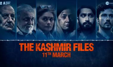  द काश्मीर फाईल्स चित्रपटाचे तिकीट दाखवल्यानंतर स्कुलच्या प्रवेश फीमध्ये भरघोस सवलत 