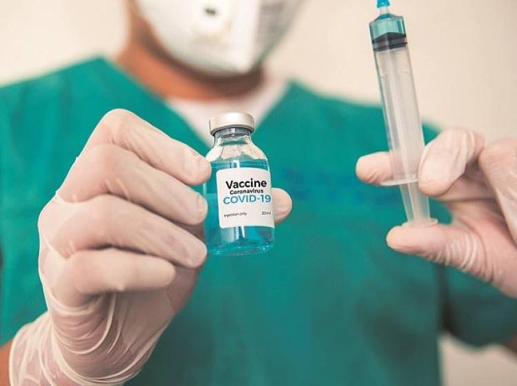 पहिल्या दिवशी भारतात सर्वाधिक लोकांना लस