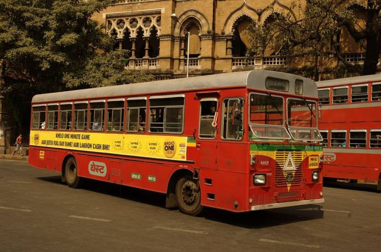 संप मागे घेण्याचे एसटी कर्मचाऱ्यांना आवाहन