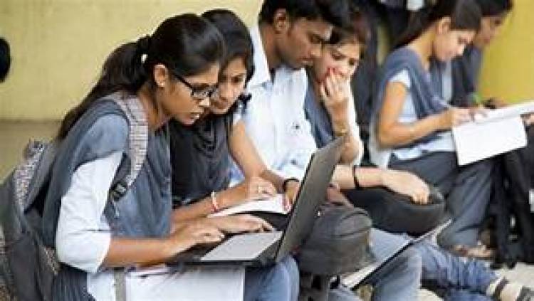 बारावीच्या परीक्षेसाठी आजपासून अर्ज भरता येणार