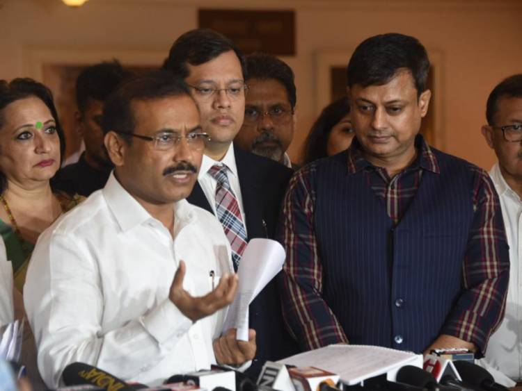 डोंबिवली प्रकरणानंतर ‘ओमायक्रॉन’संदर्भात मंत्रीमंडळाच्या बैठकीत झाली चर्चा