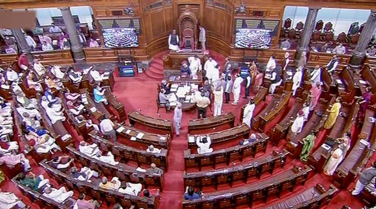 हिवाळी अधिवेशन: विरोधी पक्षातील १२ खासदारांचे निलंबन