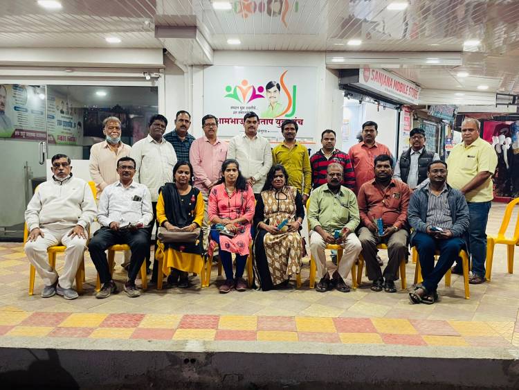 शामभाऊ जगताप युवा मंचच्या वतीने पत्रकार दिनानिमित्त पत्रकारांचा सन्मान